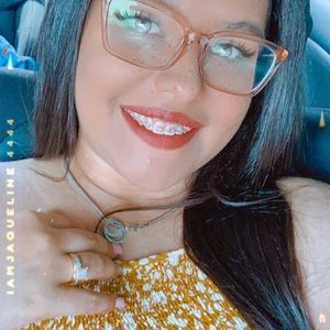 Meet your Posher, Yarimar